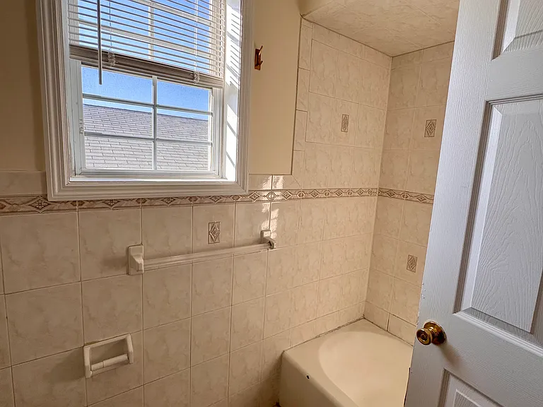 226 Linden Ave #3L — Photo 25