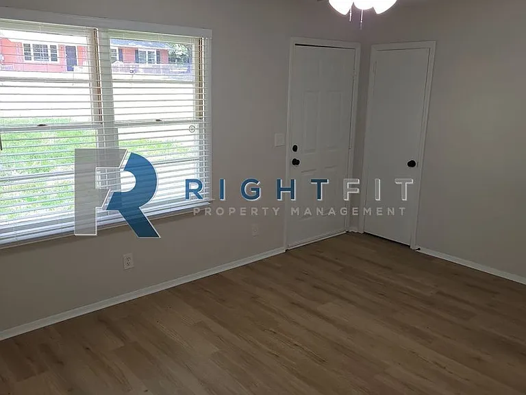 4768 Wellborn Dr — Photo 2