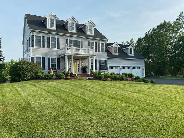 12623 22nd St N, Stillwater, MN 55082