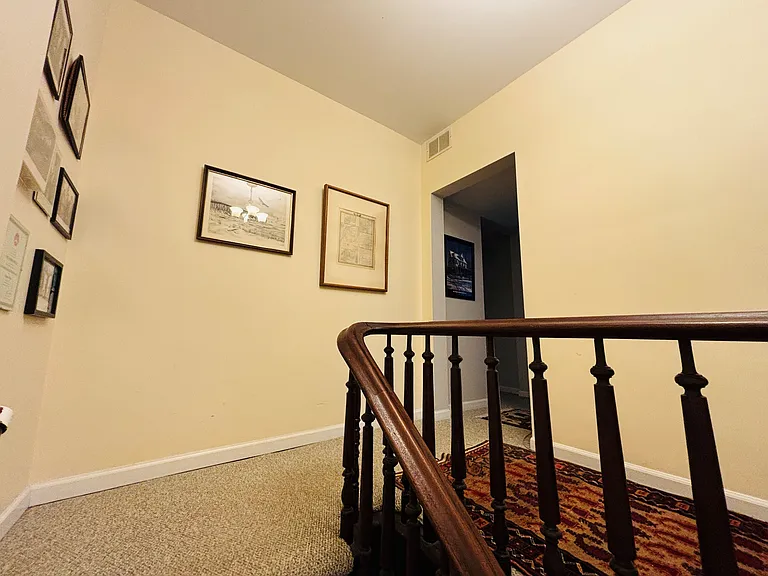 5943 N East Circle Ave #1 — Photo 31