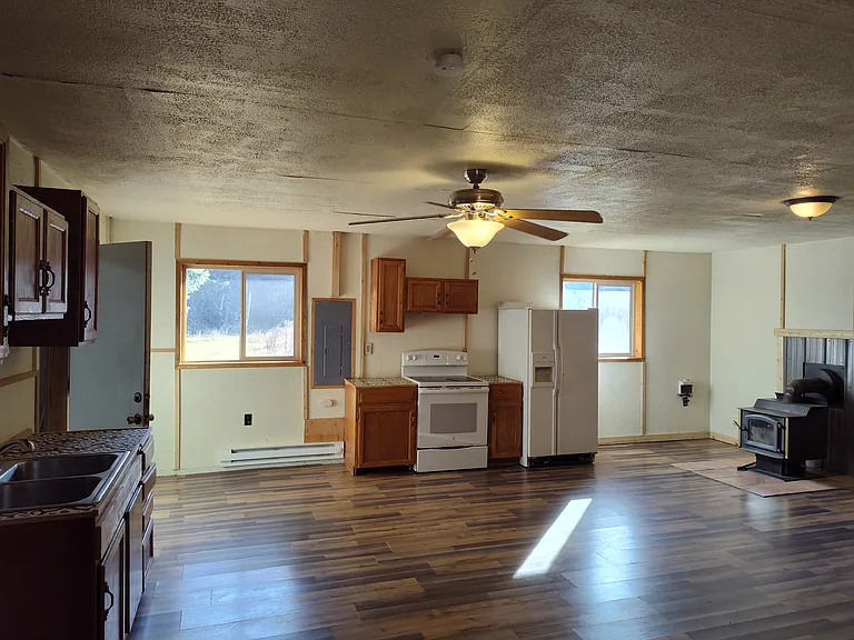 457 Angel Point Trl — Photo 10