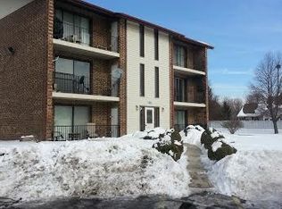 15300 Treetop Dr APT 2A, Orland Park, IL 60462