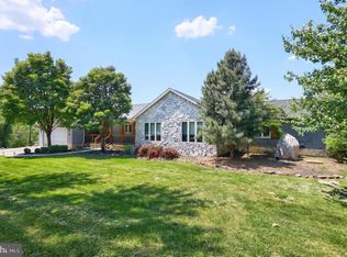 5 James Trl, Gettysburg, PA 17325