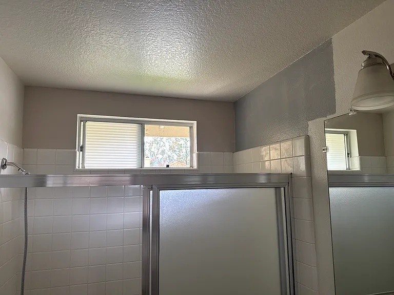 19 Via Lantana — Photo 17