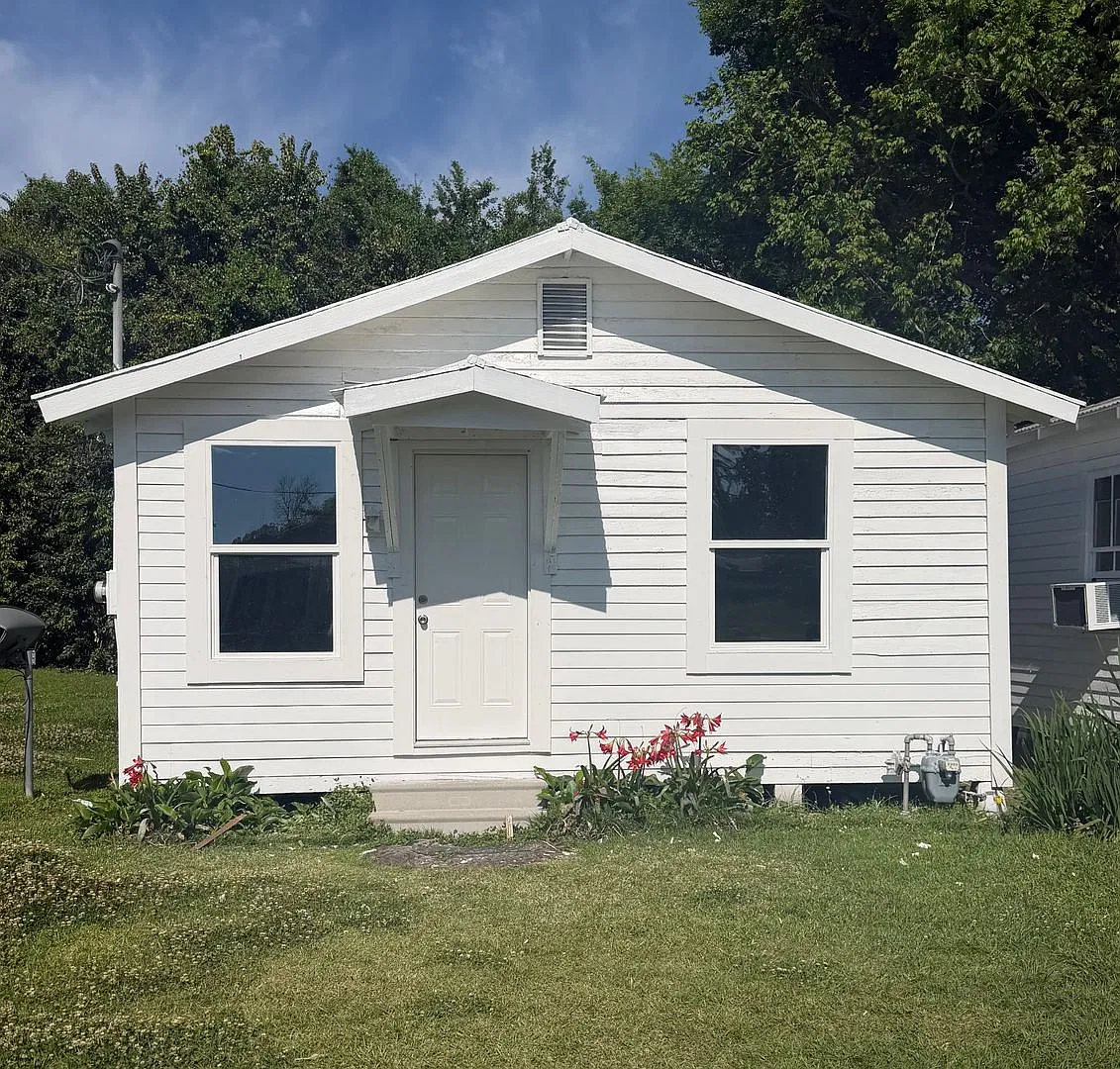 For Rent In Lafayette! — Photo 1
