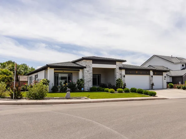 5 W Elinor Ln, Washington, UT 84780