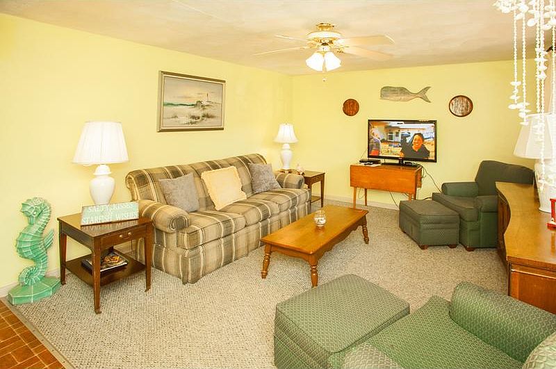 1st image of 2221 Widgeon Ln
