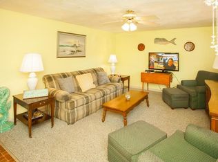 2221 Widgeon Ln, Virginia Beach, VA 23456