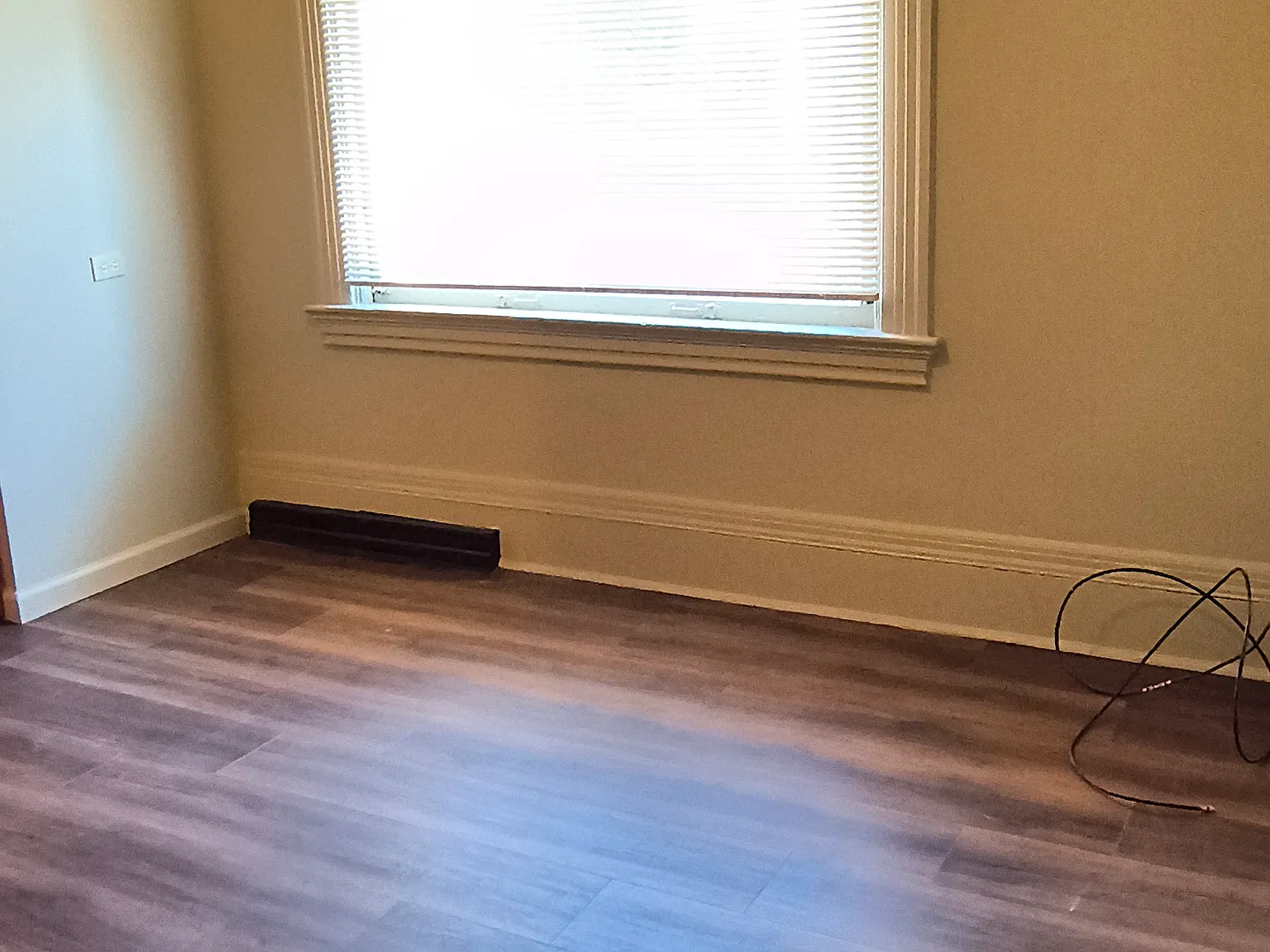 Studio, $995 — Photo 3