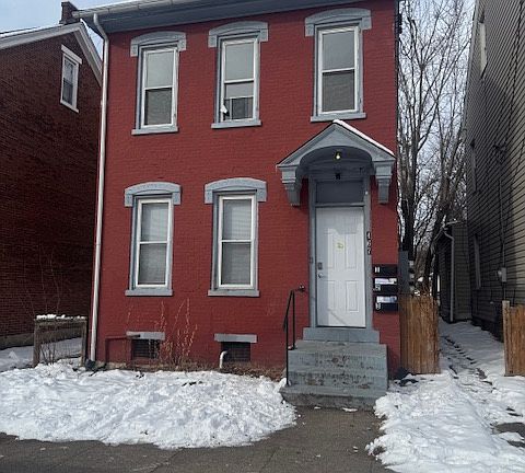 4th image of 467 N Evans St APT 2