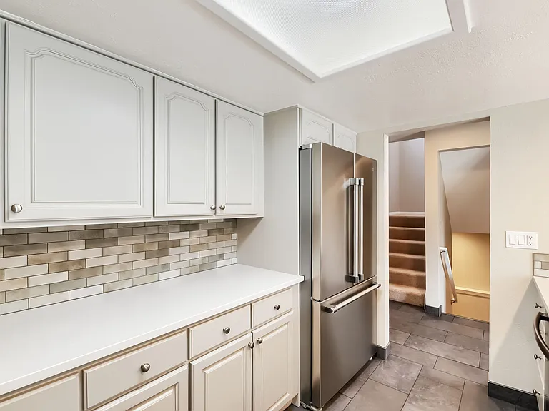 3907 Paseo Del Prado — Photo 9