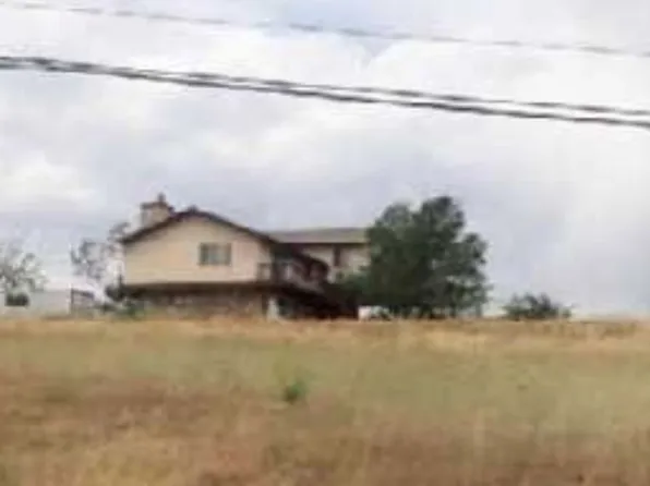 23980 Woodford Tehachapi Rd #R, Tehachapi, CA 93561