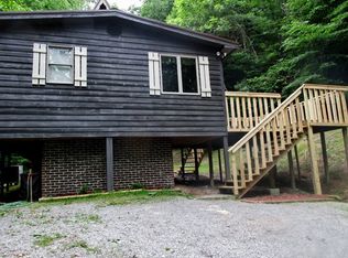 123 Lakeview Village Ln, Prestonsburg, KY 41653