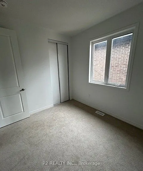 384 Madelaine Dr — Photo 17