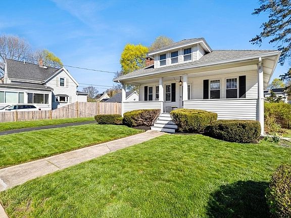 2nd image of 153 Brookside Ave