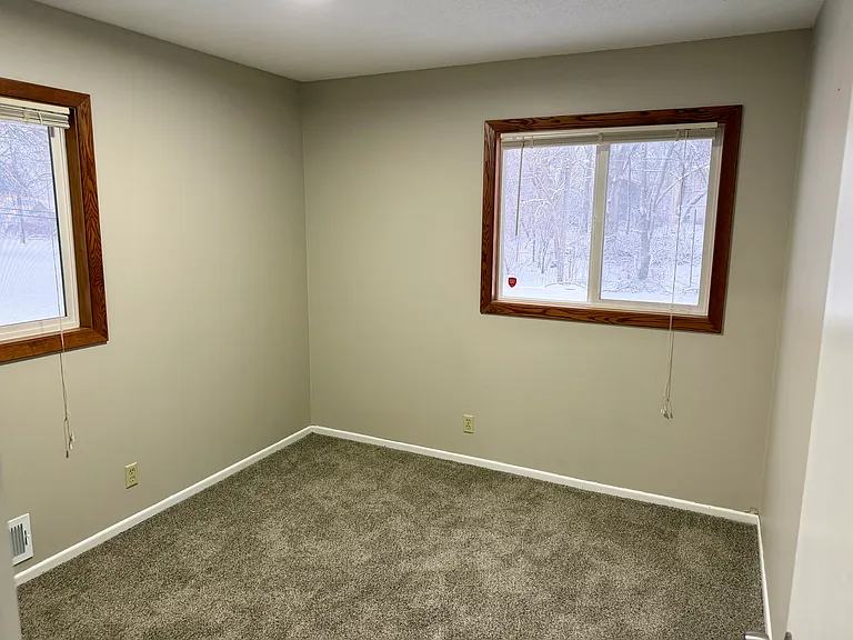 1677 Leone Ave — Photo 15