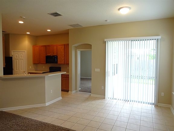 3rd image of 3961 Leatherwood Dr
