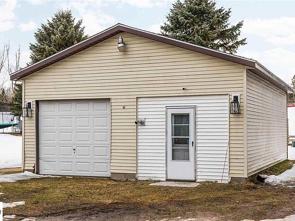 5th image of 305 N Advance Rd