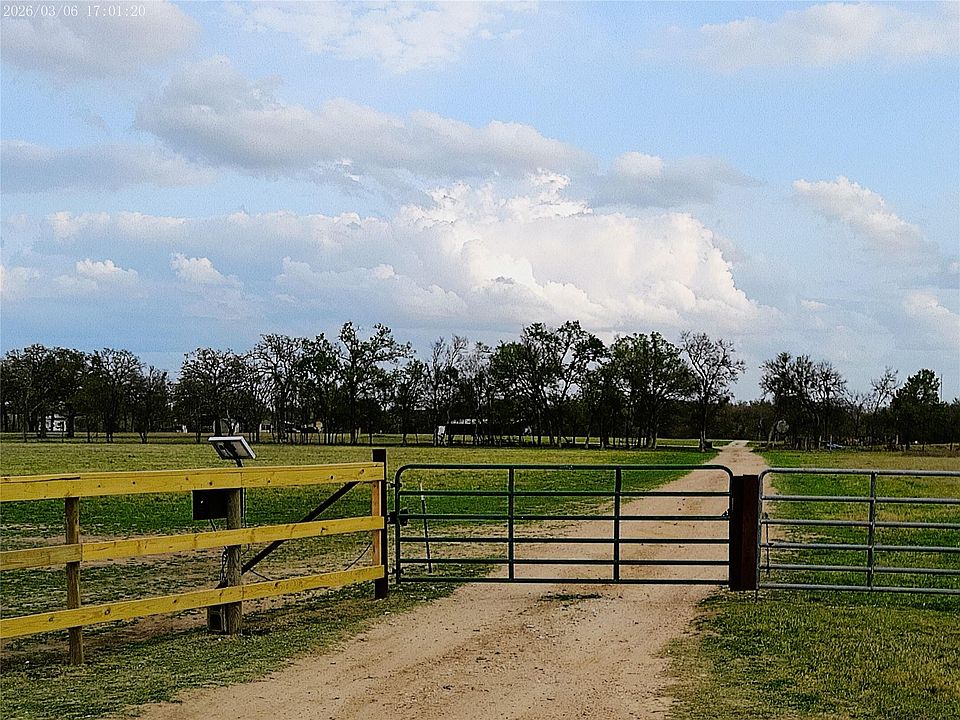 1st image of 1042 Los Ranchitos Rd