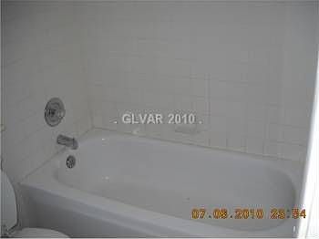 2nd image of 672 Arrowhead Canyon Dr