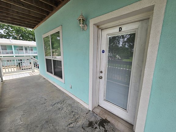 4th image of 1496 Beach Blvd #D