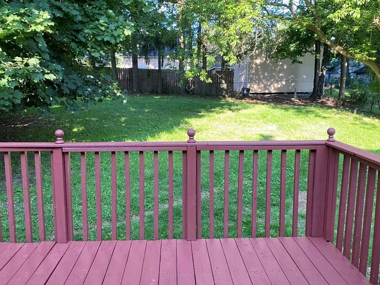 641 Salisbury Park Dr — Photo 16