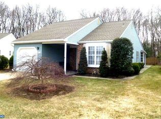 14 Panorama Ct, Mount Laurel, NJ 08054
