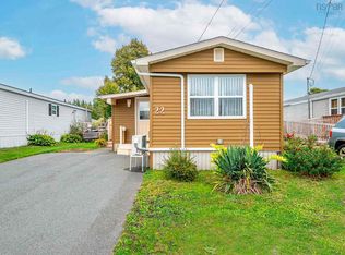 22 Cocoa St, Dartmouth, NS B2W 4W6