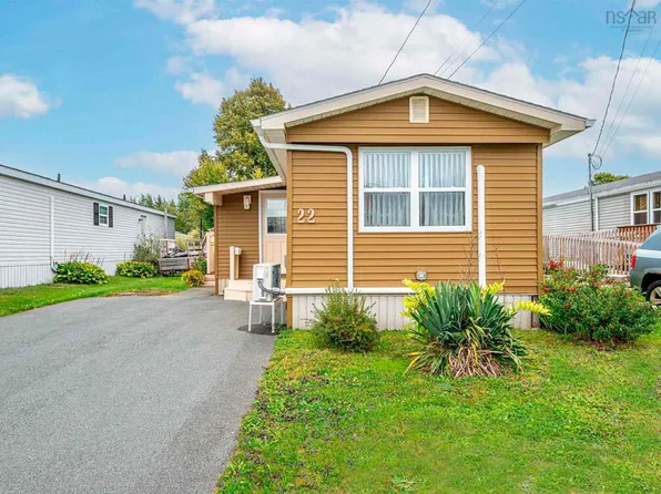 22 Cocoa St, Dartmouth, NS B2W 4W6