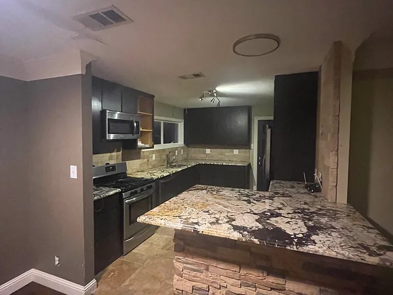 2522 Maverick Ave — Photo 14
