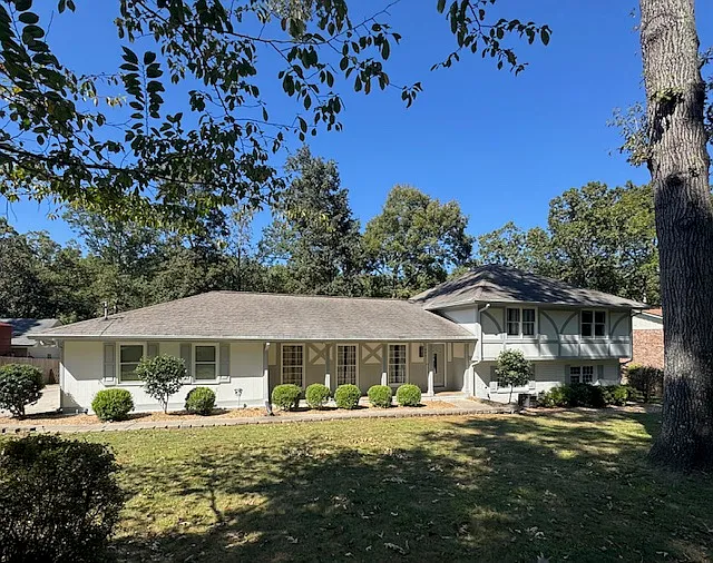 443 Summit Ridge Dr — Photo 1
