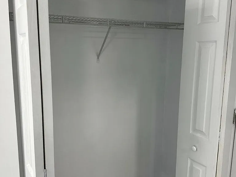 1639 Madison St #5 — Photo 7