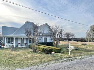 309 N Stadium Dr, Alvord, TX 76225