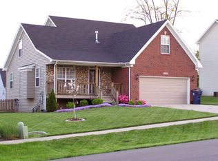 7118 Apple Orchard Ln, Crestwood, KY 40014