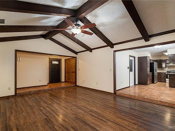 3rd image of 1412 Falcon Ave