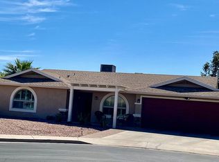 931 S Penrose Cir, Mesa, AZ 85206