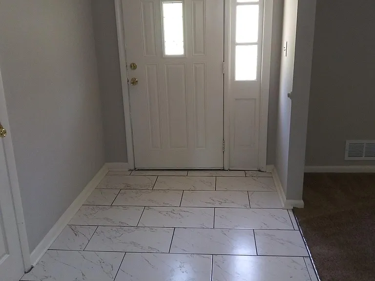 1359 Cornwall Rd — Photo 18