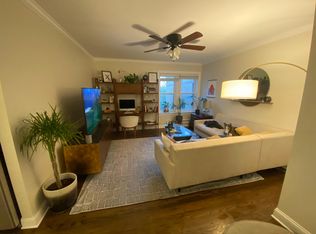 4222 N Clark St #3AE, Chicago, IL 60613