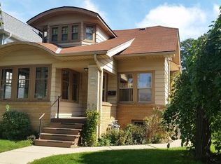 1128 S 77th St, West Allis, WI 53214