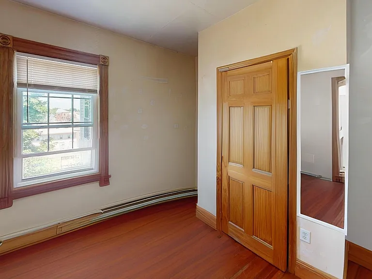 22 Alpine St #2A — Photo 4