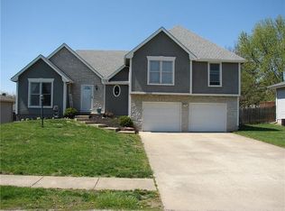 3202 N 35th St, Saint Joseph, MO 64506