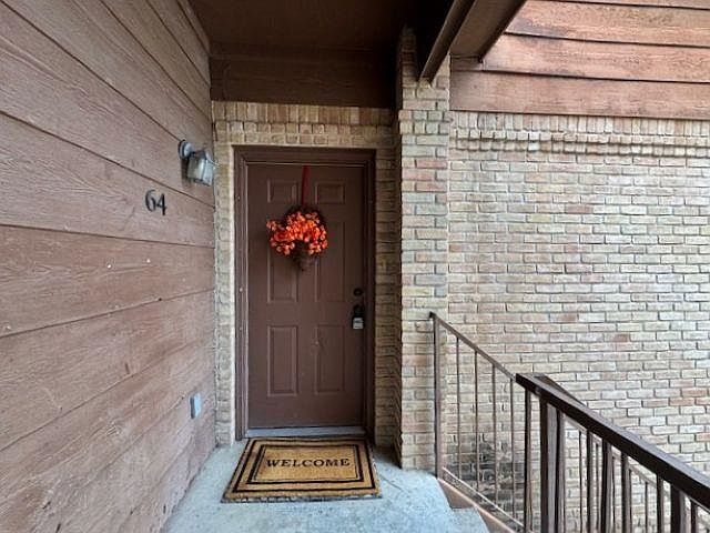 1st image of 205 Martingale APT 64