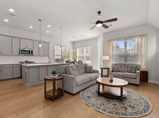 5843 Whitby Rd #40, San Antonio, TX 78240