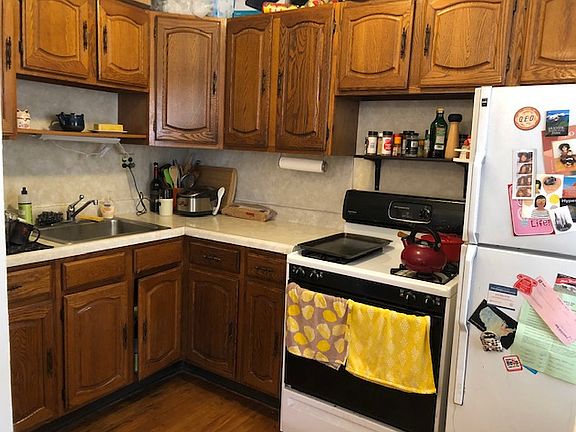 5th image of 23-27 28th St #2F