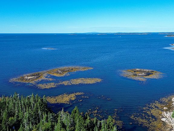 4th image of 463 Black Duck Cove Road