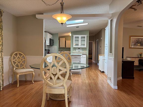 4th image of 12 Bluewater Lake Cir #107