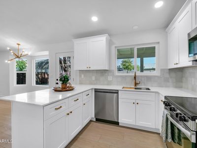 332 E HOUSTON Avenue, Gilbert, AZ, 85234