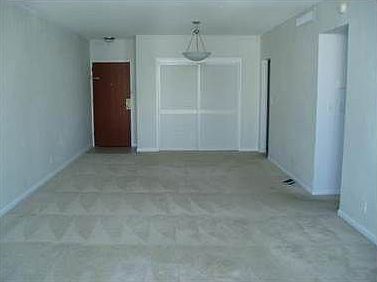 3rd image of 3901 S Ocean Dr APT 10C