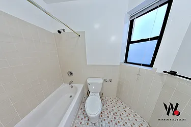 Rented by Warren T Real Estate Corp.
