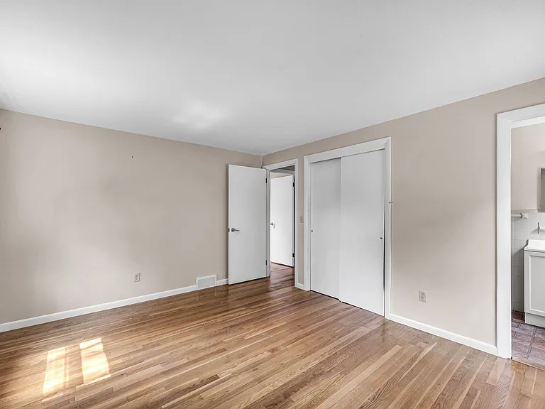 141 Cedar Rd — Photo 28